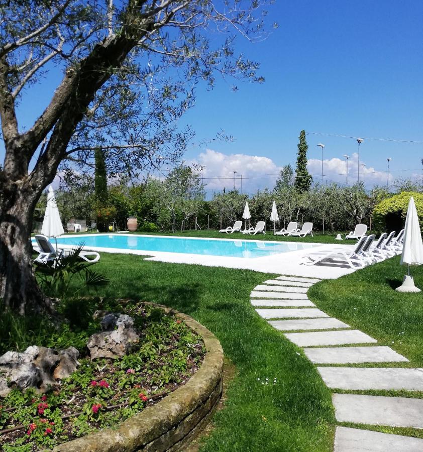 מלון לאזיסה Agricampeggio Oasi Del Garda מראה חיצוני תמונה